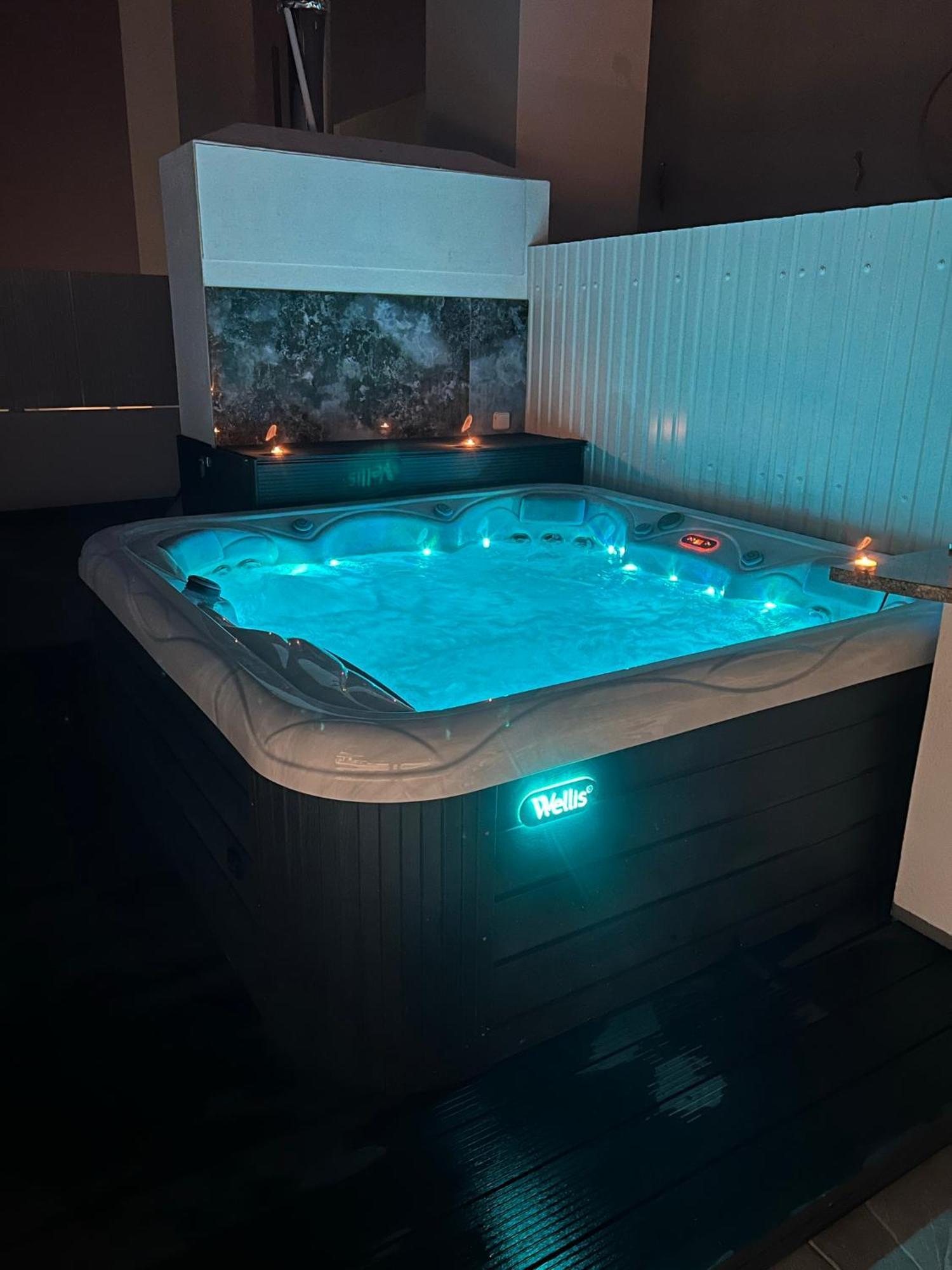 New Luxury Penthouse Beachfront In The Algarve Armacao de Pera Luaran gambar