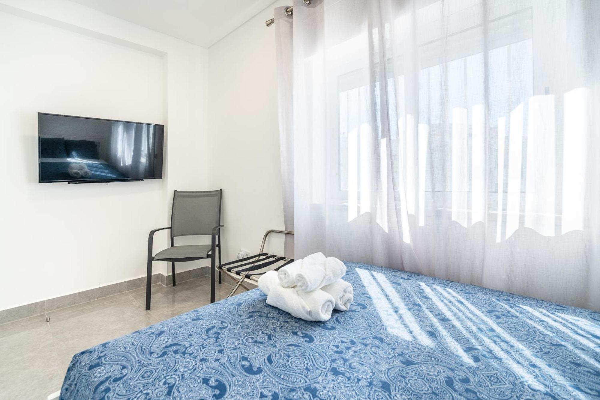 New Luxury Penthouse Beachfront In The Algarve Armacao de Pera Luaran gambar