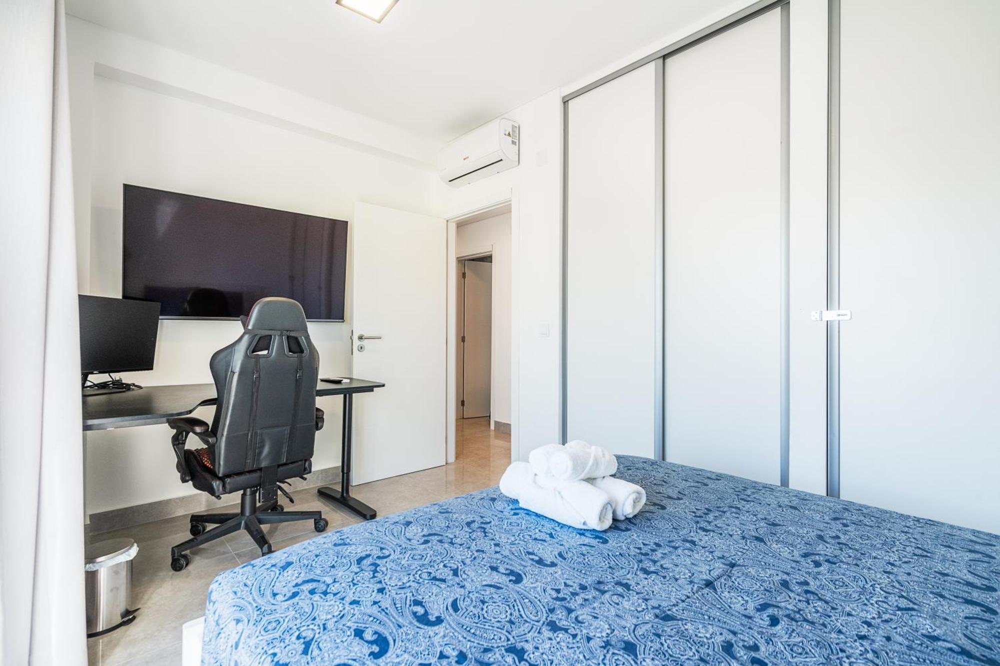 New Luxury Penthouse Beachfront In The Algarve Armacao de Pera Luaran gambar