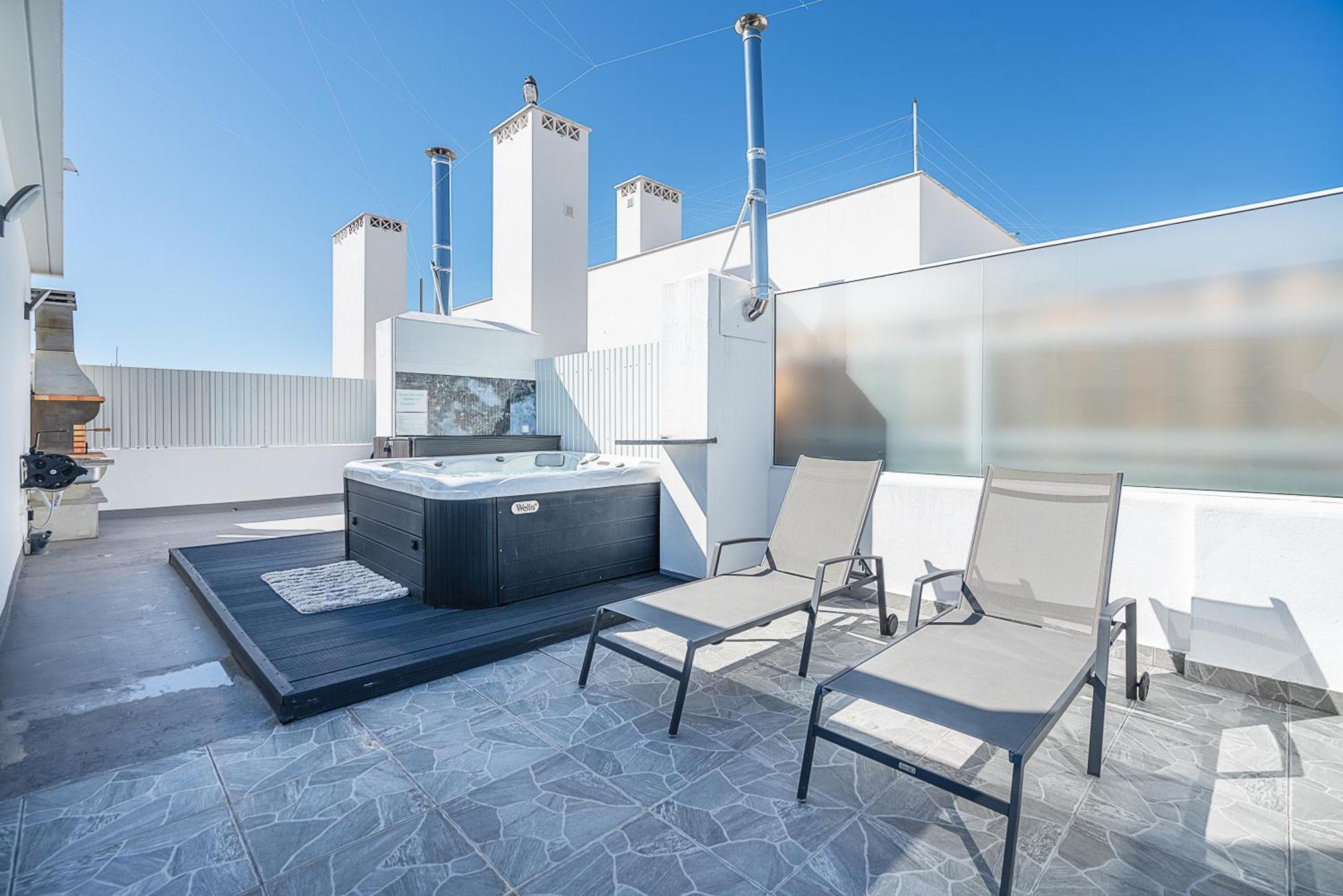 New Luxury Penthouse Beachfront In The Algarve Armacao de Pera Luaran gambar
